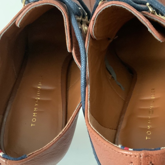 Tommy Hilfiger Middlebury Bootie 8M, block heel. - Picture 11 of 11